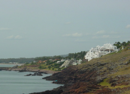 Uruguay Alive House