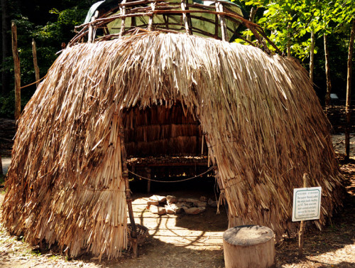 Virginia Natural Bridge Monacan Hut