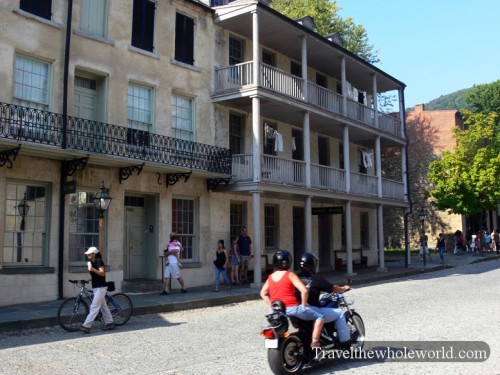 West_Virginia_Harpers_Ferry_Town