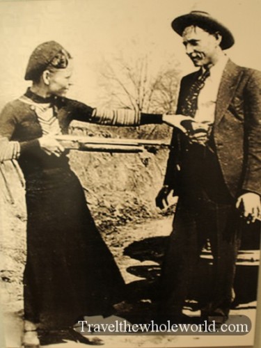 Bonnie & Clyde