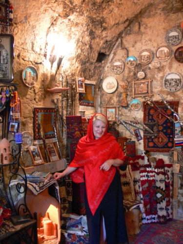 Azerbaijan Azeri Lady