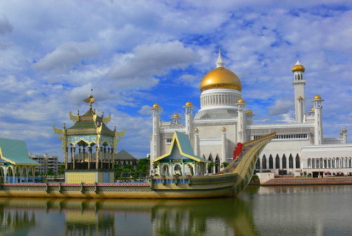 Brunei Omar Ali Saifuddin Mosque