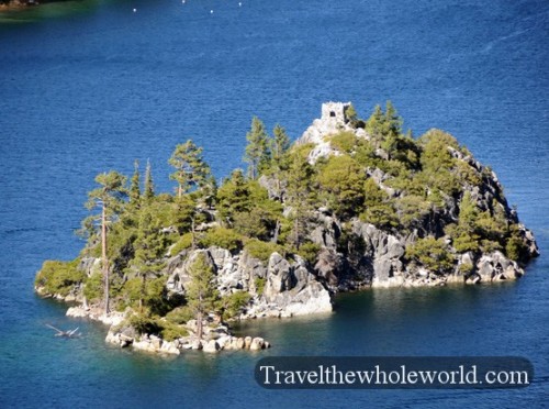 California-Lake-Tahoe-Emerald-Bay-Island