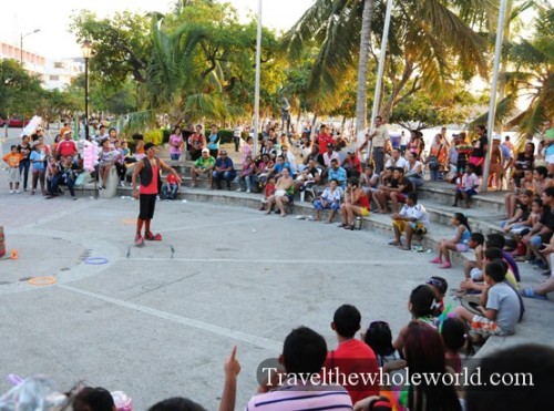 Colombia Santa Marta Alley Clown