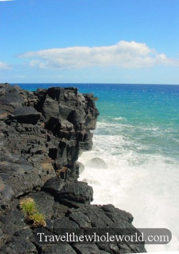 Hawaii-Big-Island-Lava-Cliff