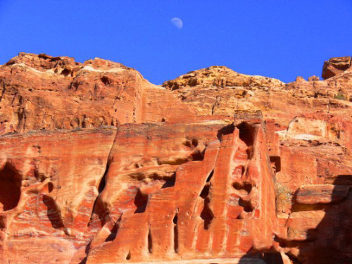 Jordan Petra Moon