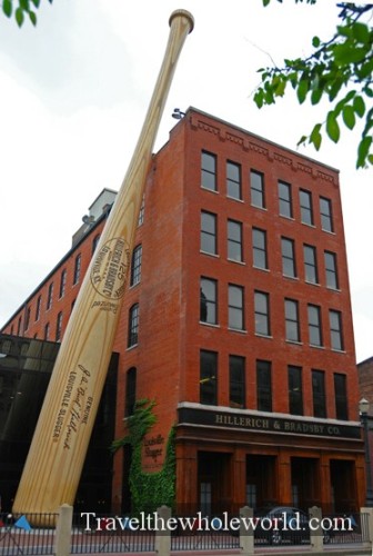 Kentucky Louisville Slugger Museum