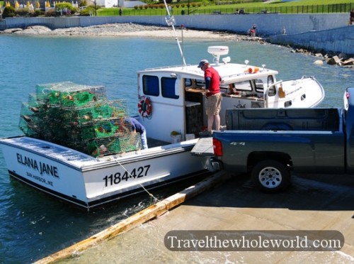 Maine Bar Harbor Loading