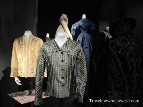 Netherlands-Amsterdam-Rijksmuseum-19th-Century-Clothing