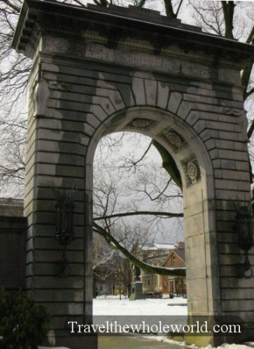 New-Hampshire-Concord-Capitol-Arch