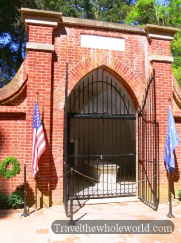 Virginia George Washington's Tomb