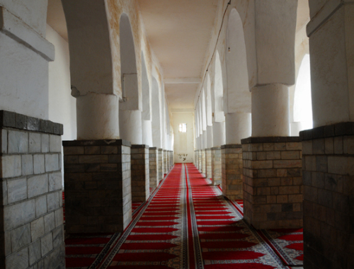 Yemen Jiblah Mosque Corridor