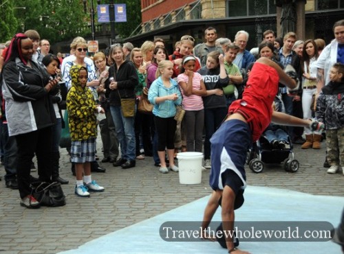 Portland Man Market Break Dance