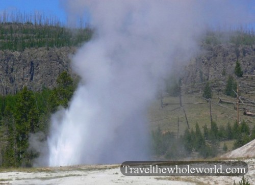 Yellowstone Geyser