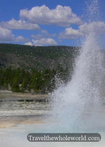 Yellowstone Geyser