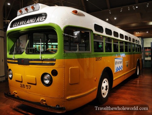 Michigan-Dearborn-Ford-Museum-Rosa-Parks-BUs