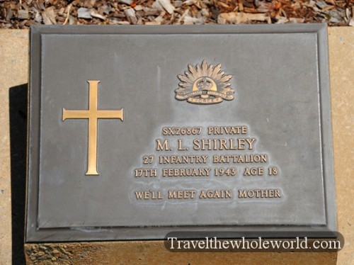 Australia-North-Territory-WWII-Cemetery-Grave2