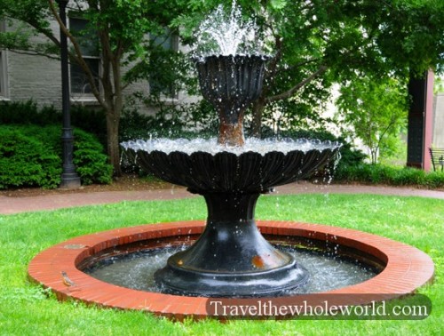 Kentucky Louisville Fountain