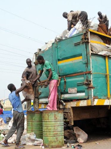 Nigeria Lagos Trash