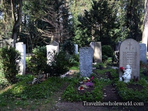 Waldfriedhof Cemetery
