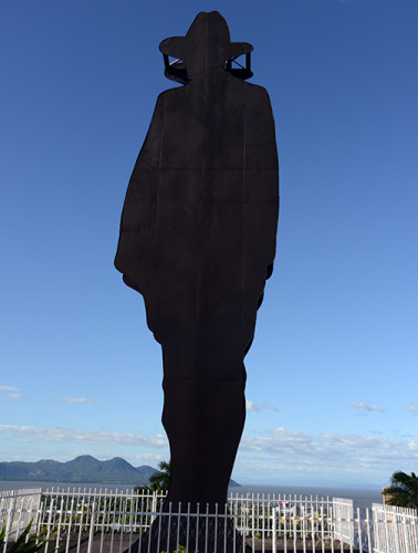 Nicaragua-Managua-Tiscapa-Statue