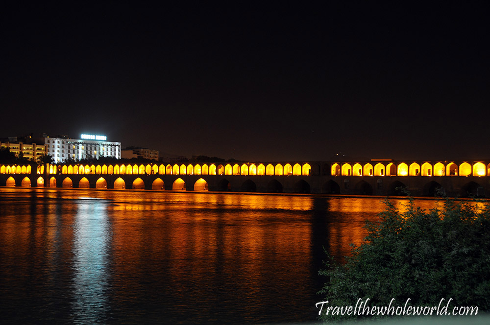 Iran Esfahan Si-o-seh-Pol Bridge