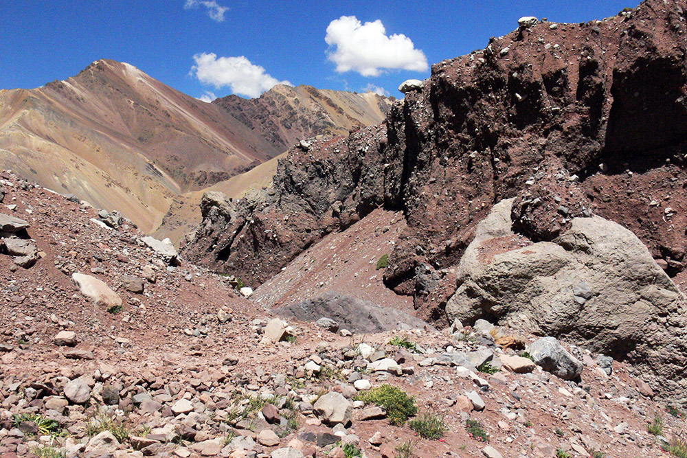 Dirt-covered mountains near Aconcagua