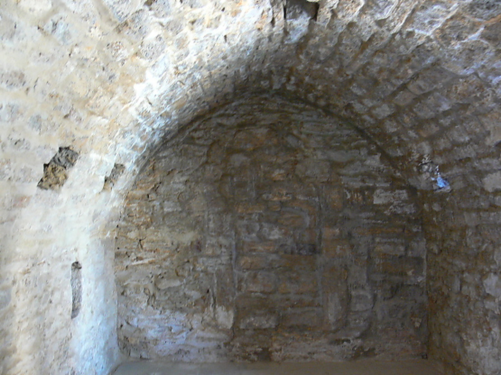 Stone room inside Ateshgah Fire Temple