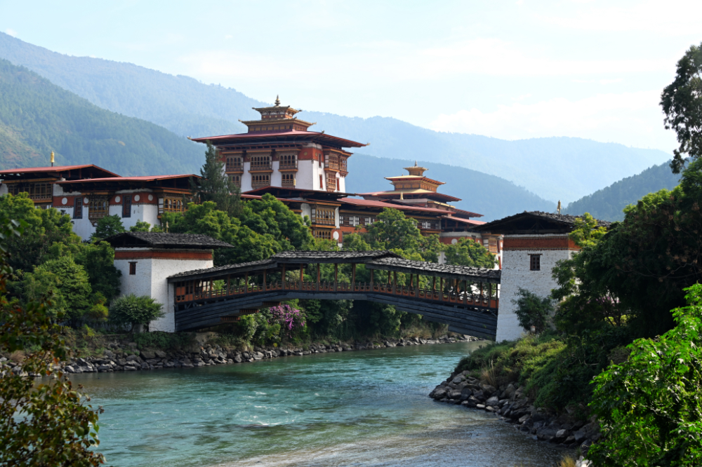 White walls and traditional architecture of Punakha Dzong in Bhutan