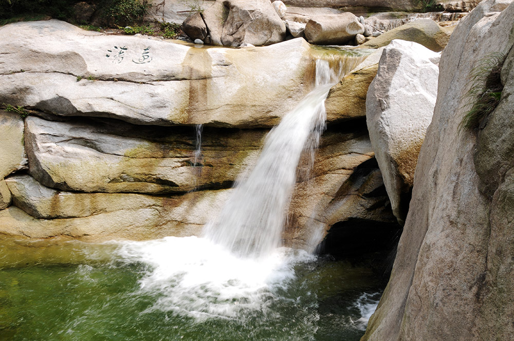 Waterfall at Mount Huashan