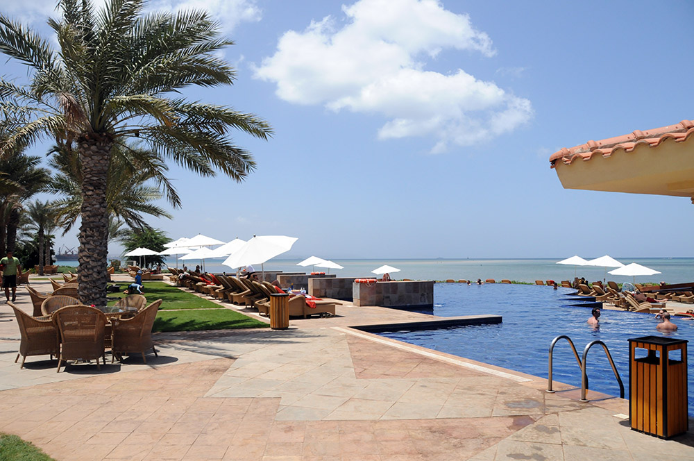 Swimming pool at the Kempinski Palace in Djibouti City