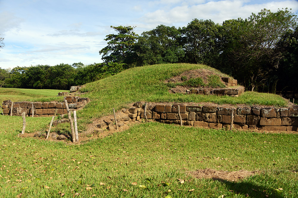 El Salvador San Andres Pyramid