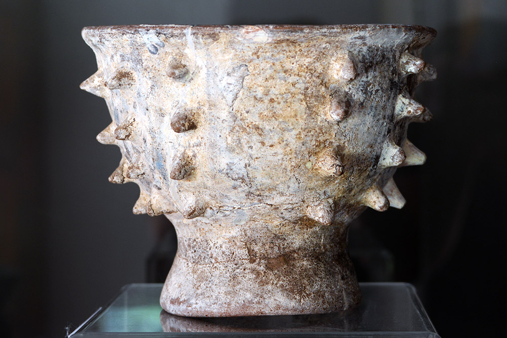 El Salvador Tazumal Maya Pot