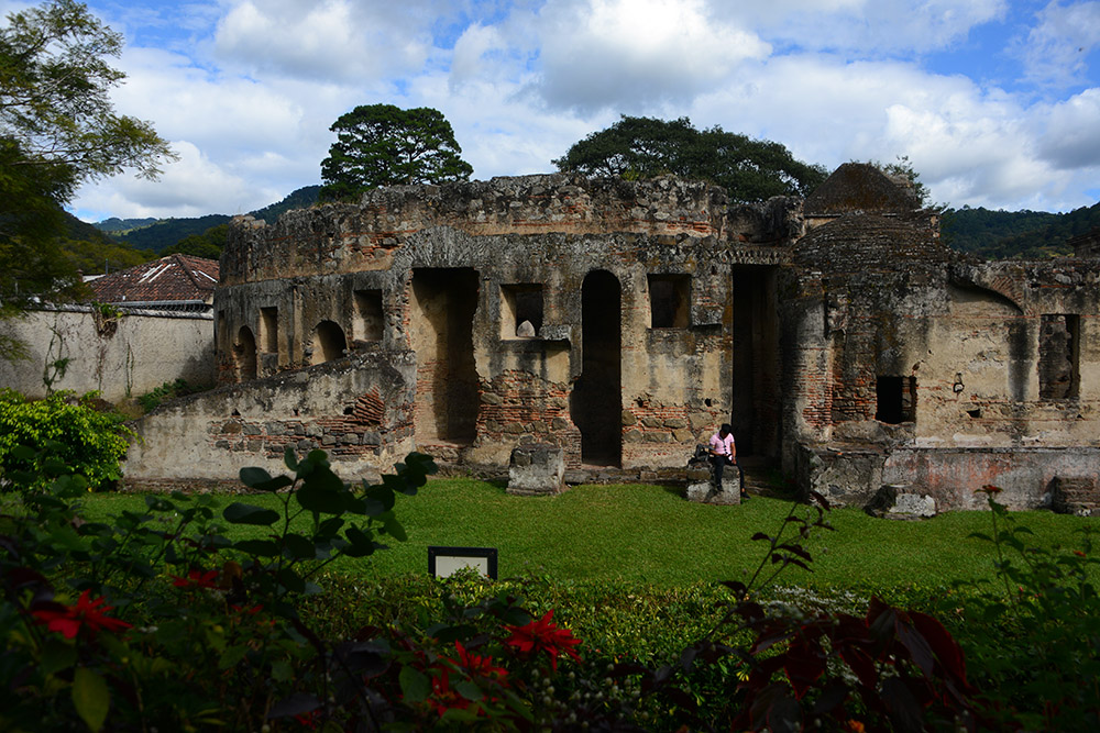 Ruins of the Convento de las Capuchinas in Antigua