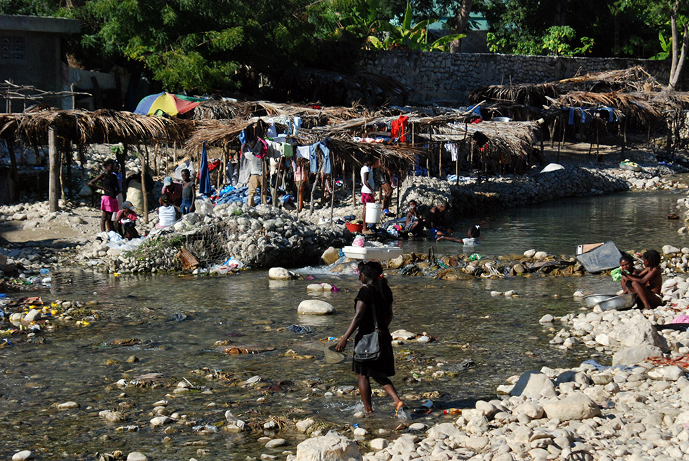 Haiti River Houses