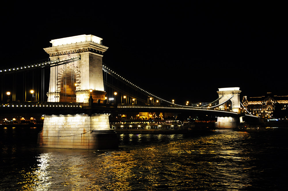 Budapest Erzsebet Bridge