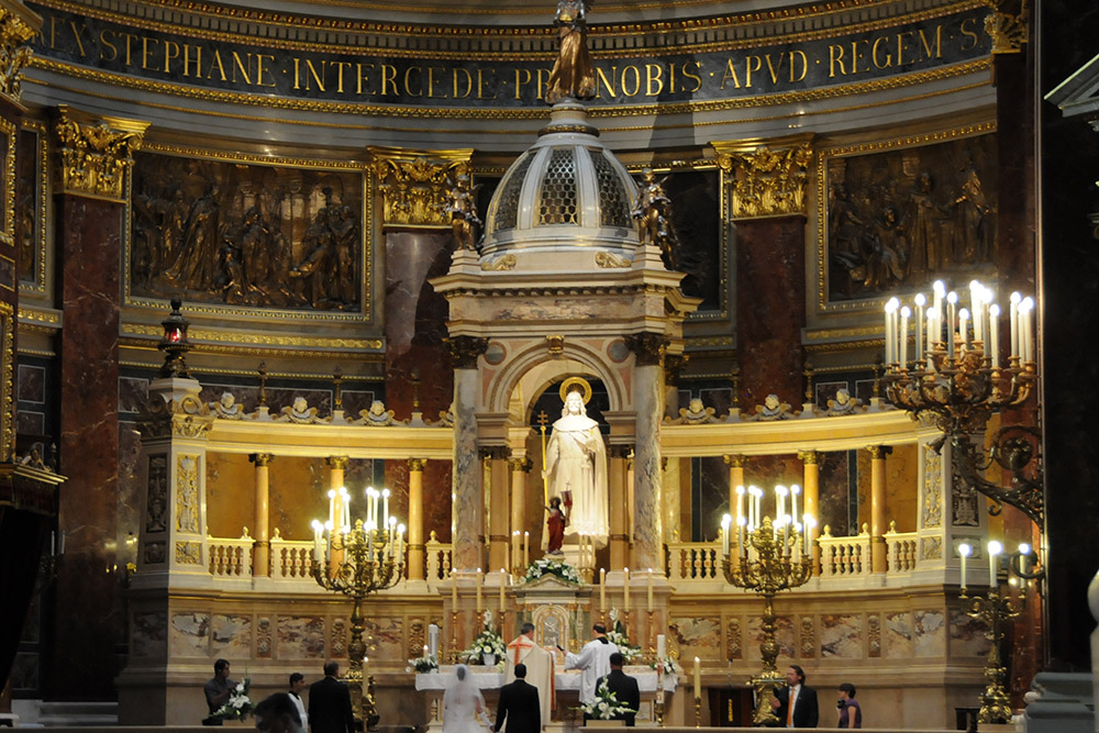 Budapest Inside St. Stephen's Basilica
