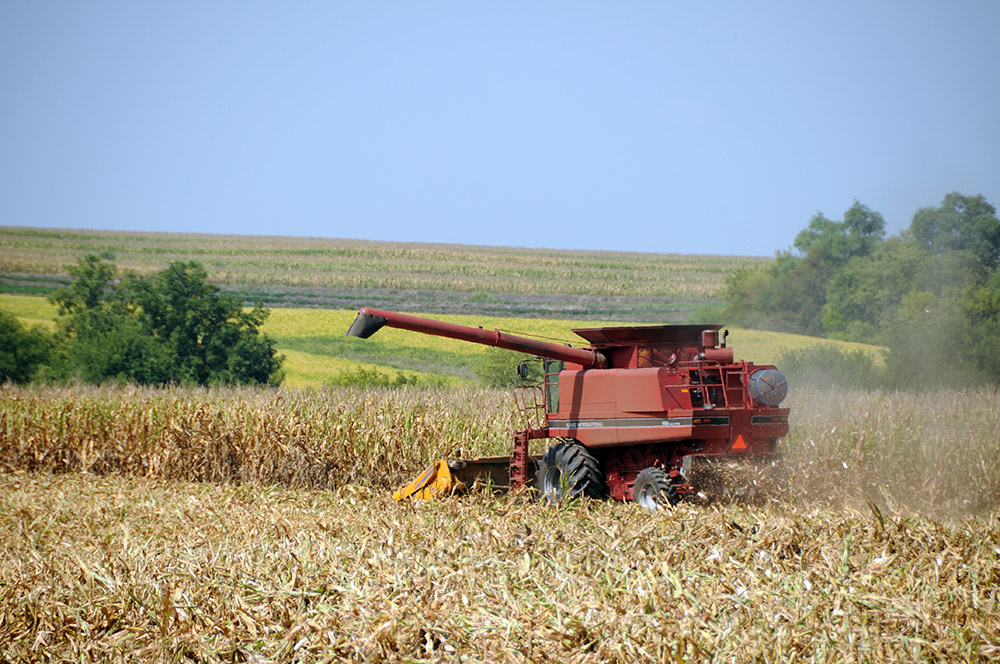 Corn Harvester Iowa Corn Harvester