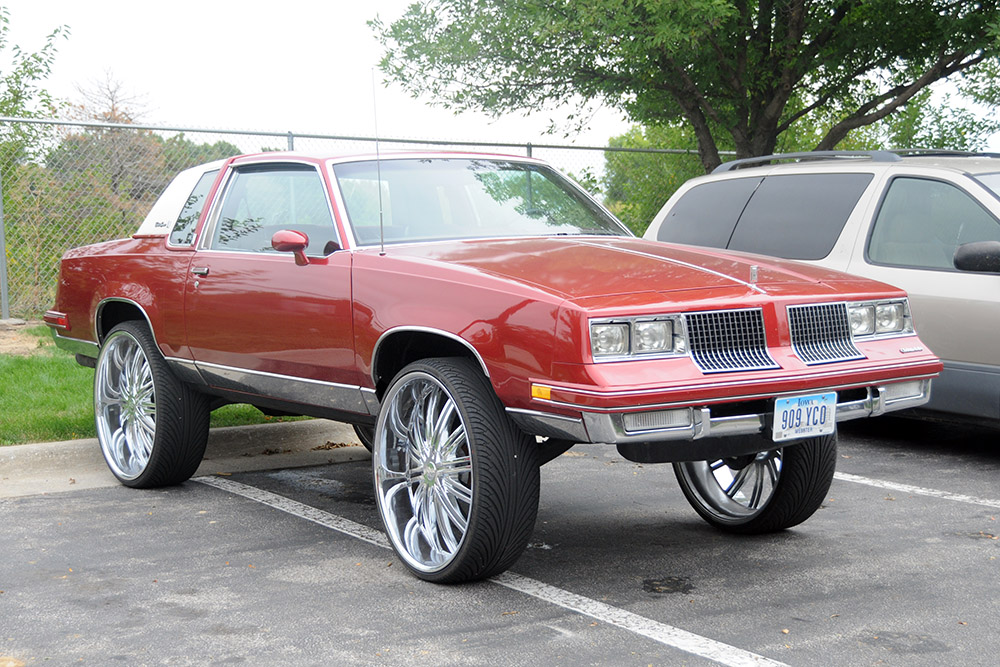 Des Moines Car
