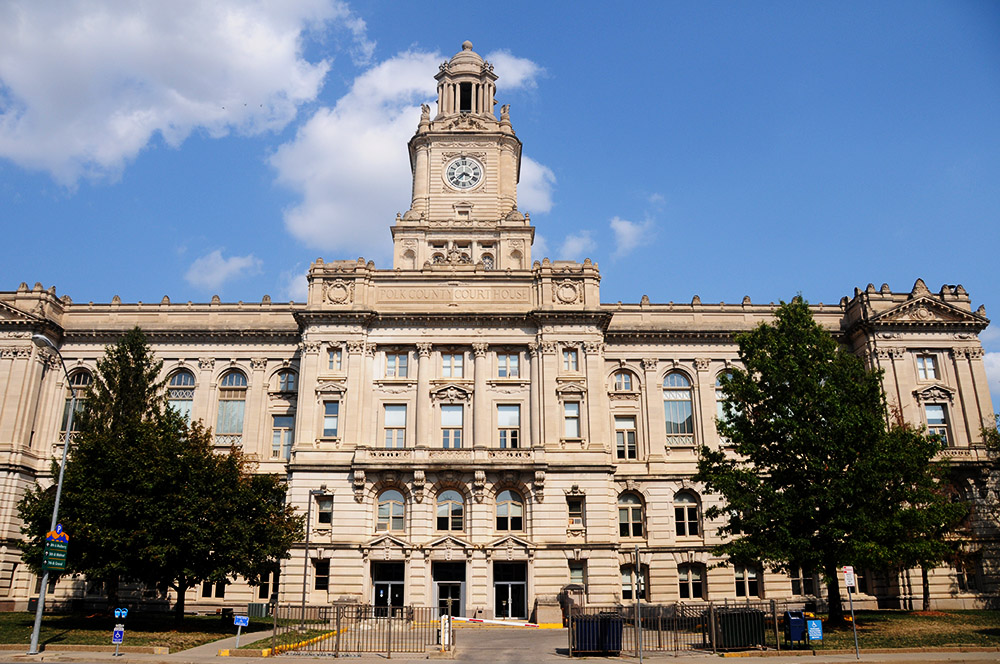 Iowa Des Moines Court House