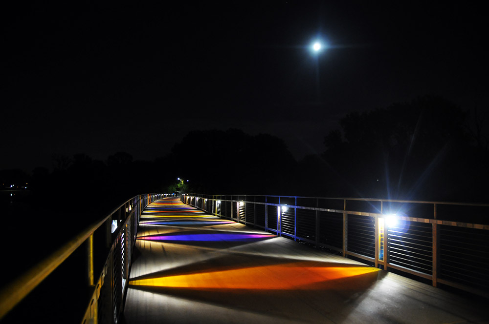 Iowa Des Moines Gray Bridge