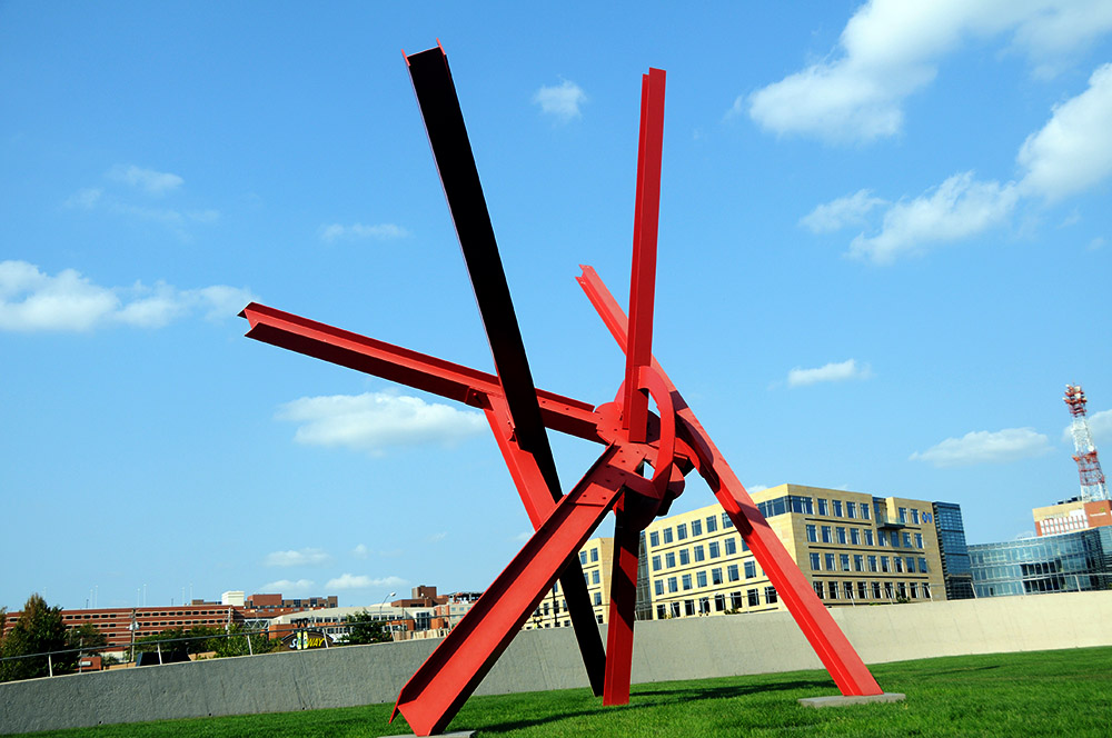 Des Moines Pappajohn Sculpture Park