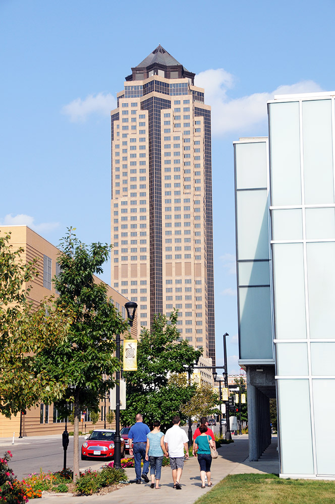 Iowa Des Moines Tall Building