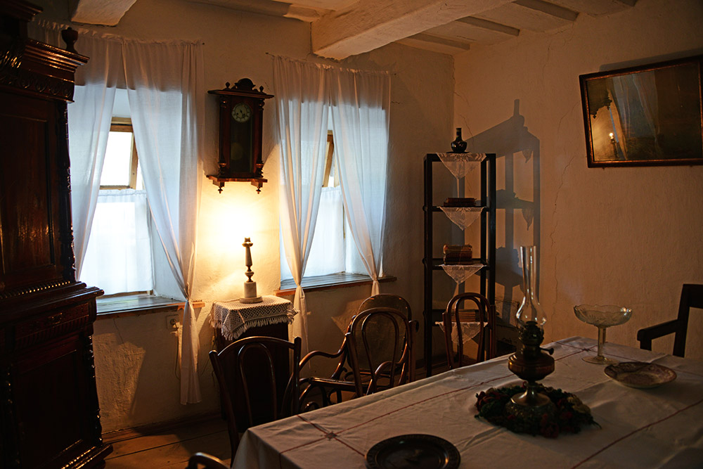 Kyrgyzstan Bishkek Frunze House Inside