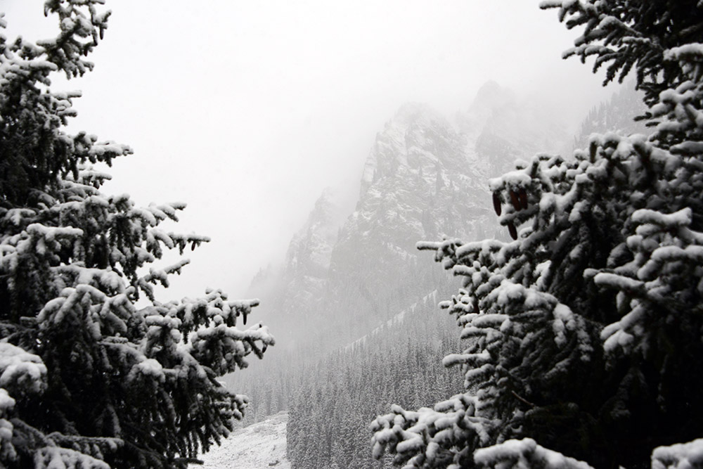 Winter conditions in the Tian Shan Mountains