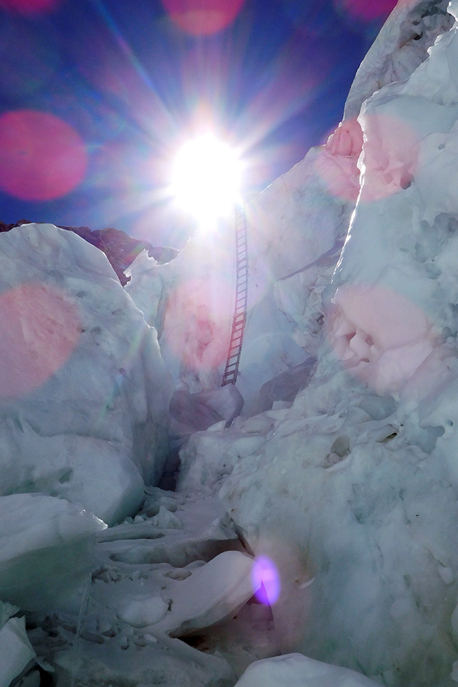 Vertical ladder in the Khumbu Icefall