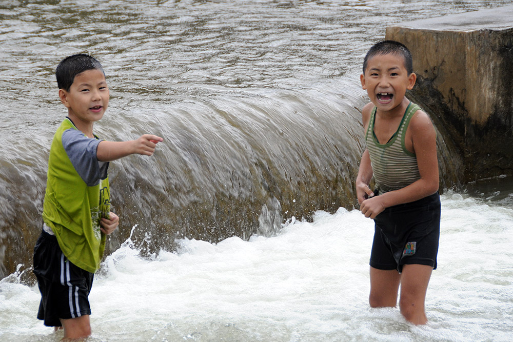 North Korea Pyongyang Kids