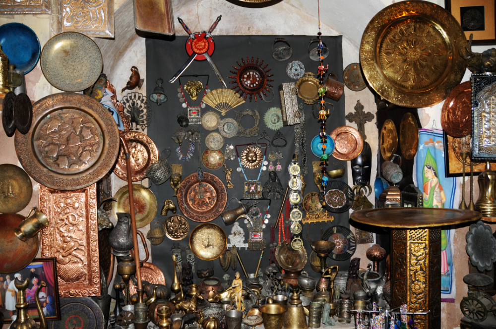 Souvenir shop at Lahore Fort