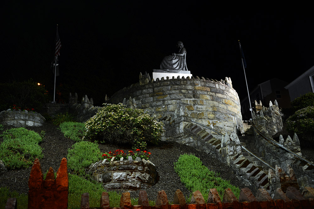 Mothers Memorial near Frackville Pennsylvania