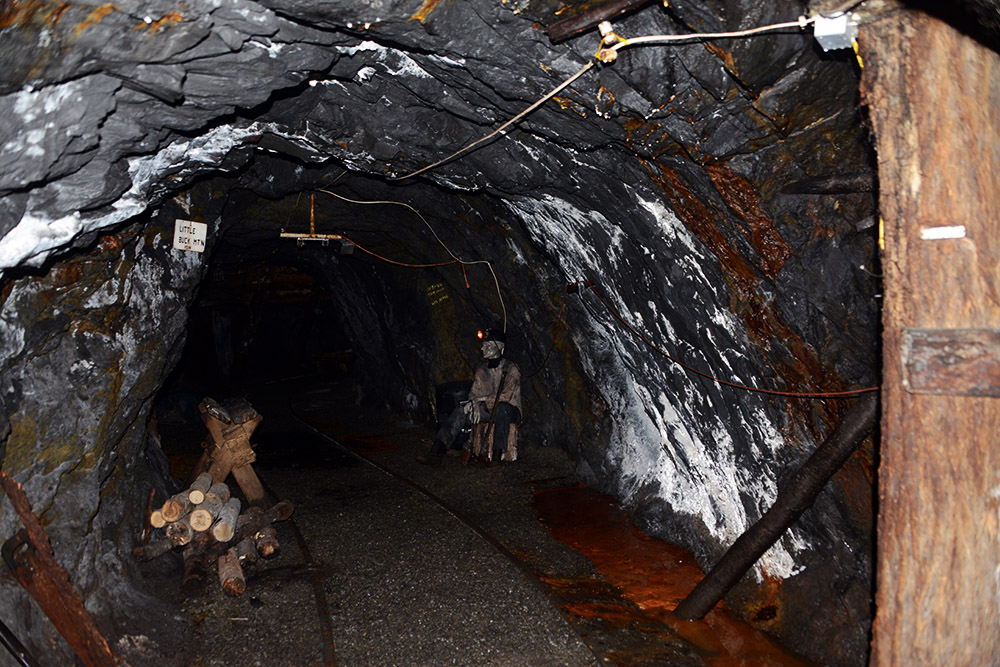 Coal mine detonation demonstration at Pioneer Tunnel